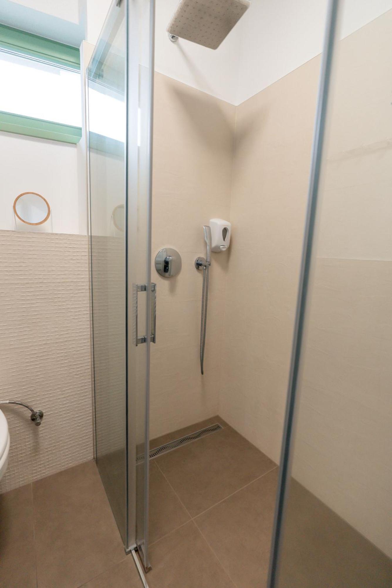 Jokai Apartman Dunafoldvar Exterior photo