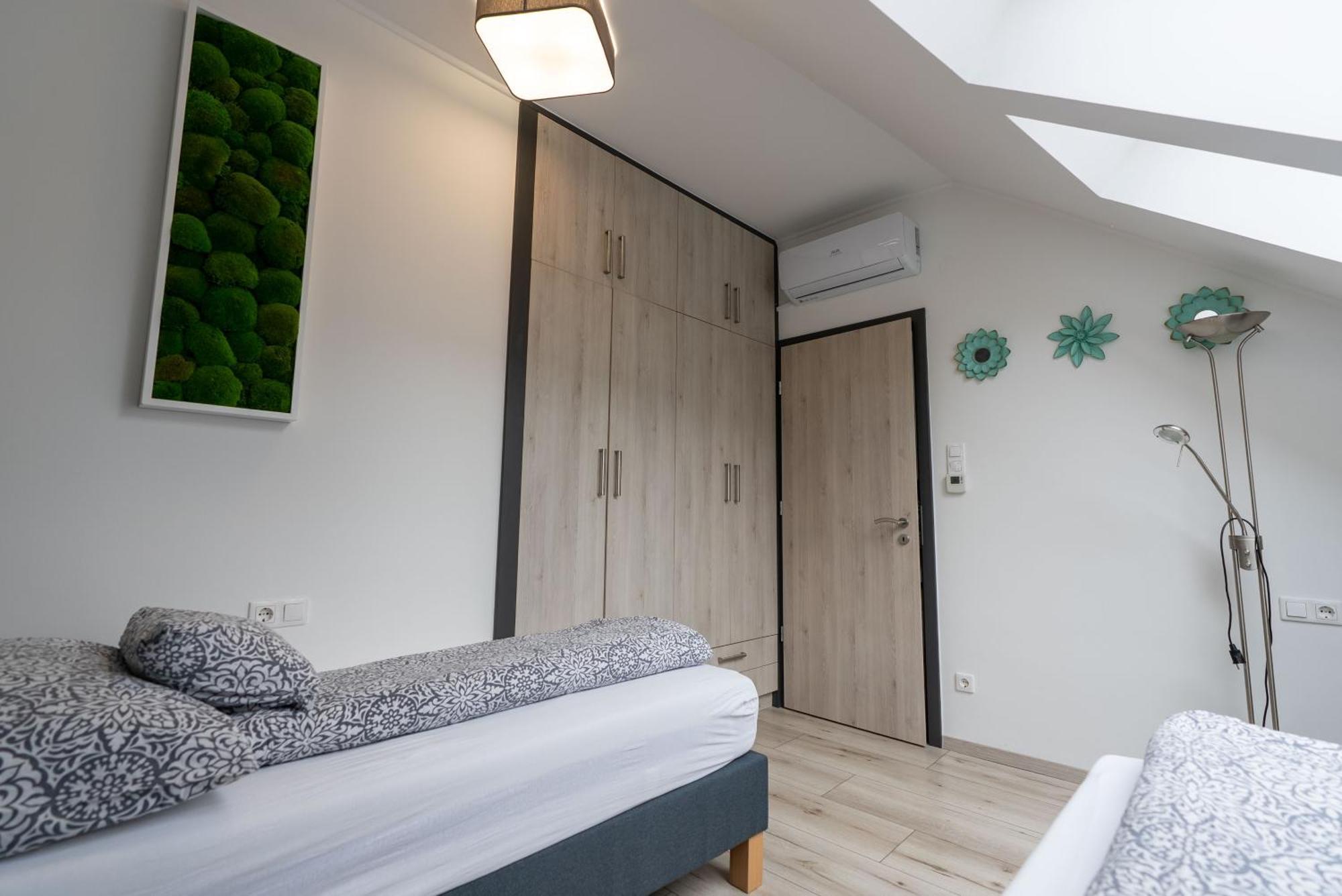 Jokai Apartman Dunafoldvar Exterior photo